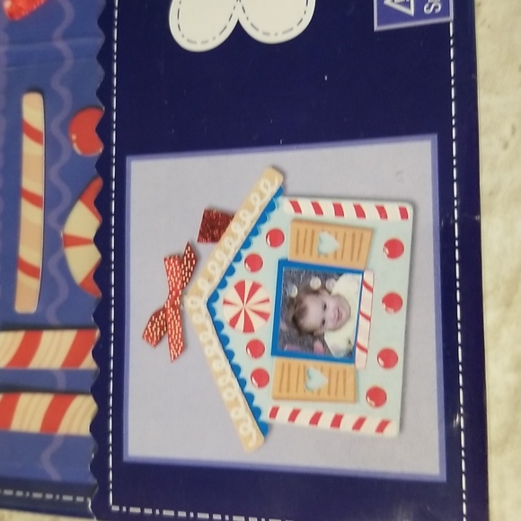 New Creatable Ornament kit - Picture 3 of 4